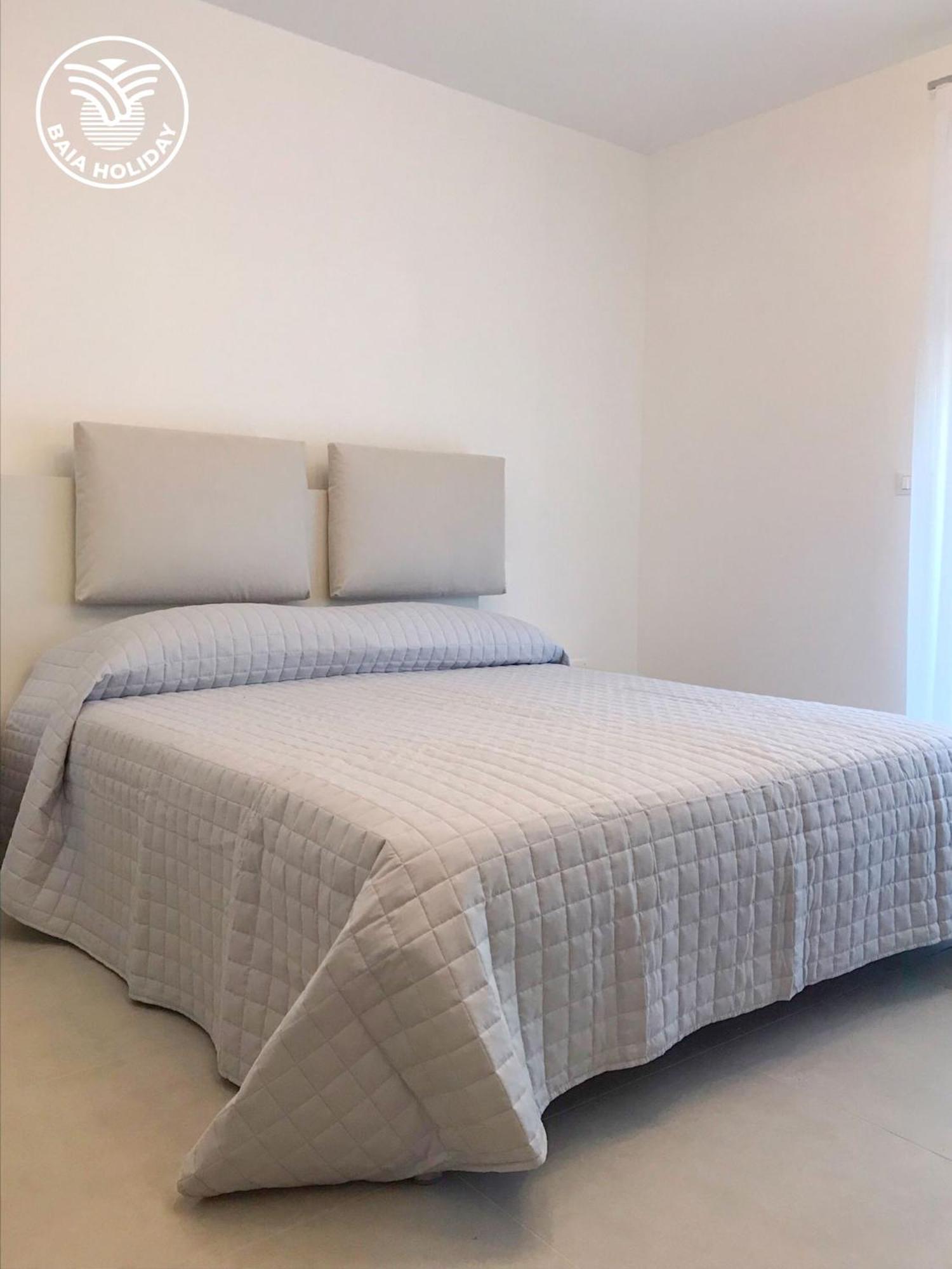 Appartamenti Mare Azzurro ซิสเตียนา ภายนอก รูปภาพ